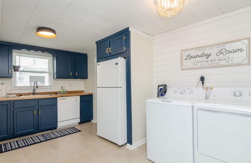 Kure Beach House | 2 BR Pet Friendly Home w Fenced Yard!
