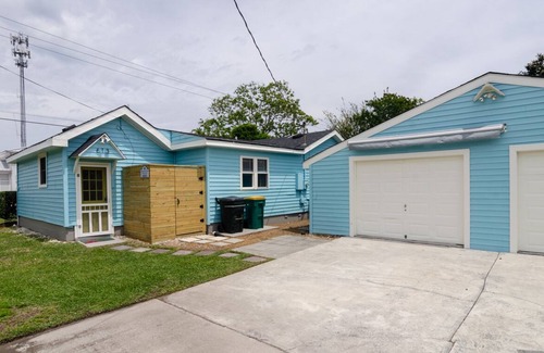 Kure Beach House | 2 BR Pet Friendly Home w Fenced Yard!