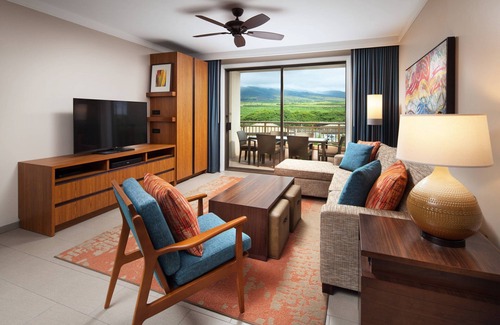 Honokowai Resort | 2 BR- Resort View Villa in Ocean Front Resort on Kā'anapali Beach