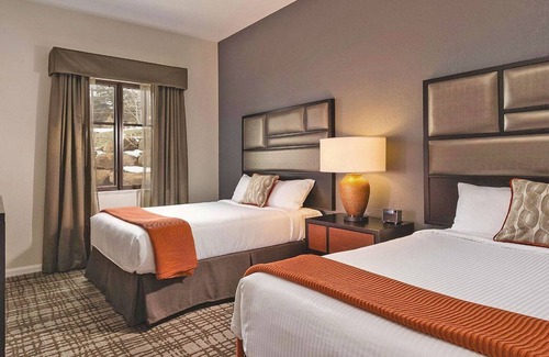 Park City Villa | 2 BR Villa - Family Friendly Resort - Ski-in-Ski-out - Sleeps 8!