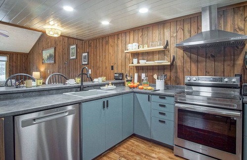 Snowshoe House | 2 Br: Wabasso 5: 2Br, 2 Bath