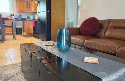 Highlands - Perkins Apartment | 2 br with Pool & washer dryer