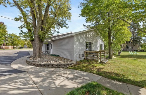 Lake City Apartment | 2 Brand-New Combined Family Studio Apartments