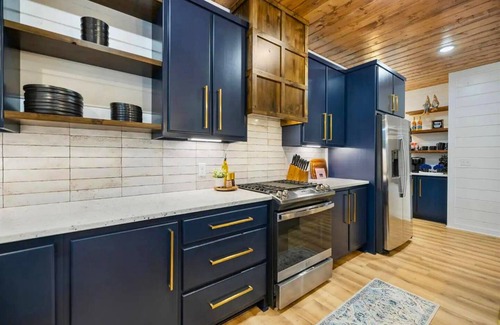 Broken Bow Cabin | 2 Cabins | Dog-Friendly | Private Heated Pools