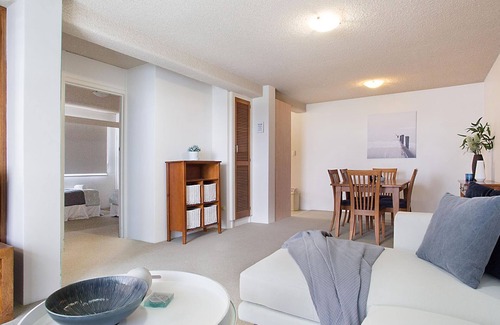 Mermaid Beach Apartment | #2 Camden House - A spacious balcony boasting stunning ocean views
