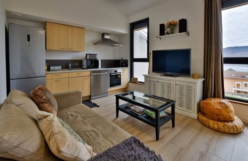 Veyrier-du-Lac Apartment | 2 Chambres vue lac & Parking Veyrier du lac
