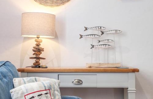 Mousehole House | 2 Chapel Place