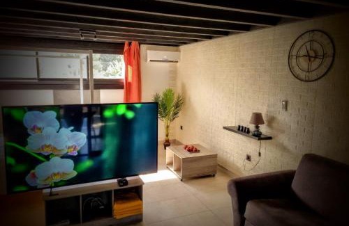 Bois d'Olives Apartment | 2 charmants LOFTS avec piscine