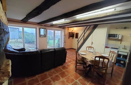 Veyrines-de-Vergt Cottage | 2 charming houses Quiet Comfort Park Swimming pool billiard, Bergerac-Périgueux