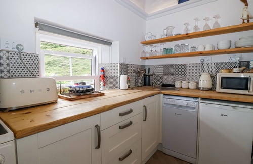 Portholland House | 2 CLIFF COTTAGES, pet friendly, with hot tub in Gorran Haven
