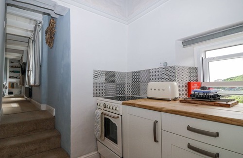 Portholland House | 2 CLIFF COTTAGES, pet friendly, with hot tub in Gorran Haven