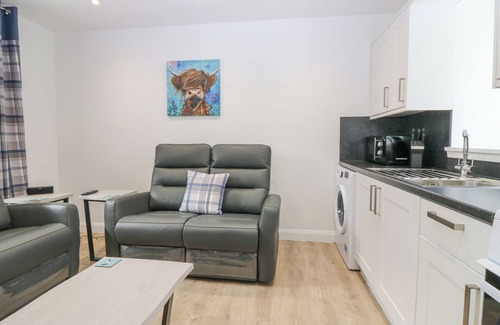 Sandhaven Cottage | 2 College Bounds