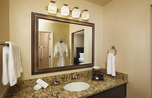 South Scottsdale Resort | 2 Comfortable Units, Perfect for Large Groups! Free Parking and Shuttle Service!