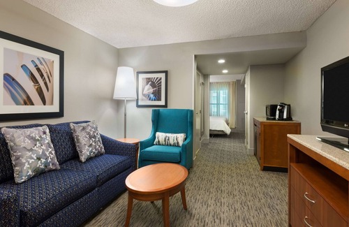 Westshore Hotel | 2 Connecting Suites at a Hotel