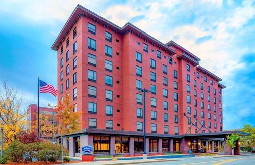 Downtown Pittsburgh Apartment | 2 Connecting Suites at a Hotel