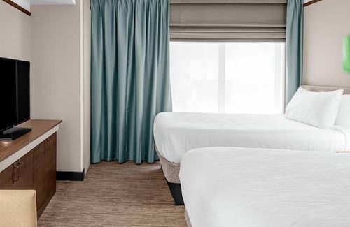 Wilmington Hotel | 2 Connecting Suites at a Hotel