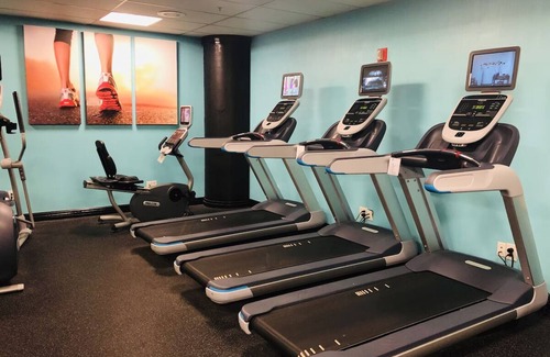 Inner Richmond Hotel | 2 Contemporary Rooms w/Double Beds a Mile from Union Square - Pet-friendly