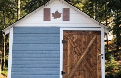Algonquin Highlands Cottage | 2 Cottages on Oxtongue Lake, hot tub, next to Algonquin Park, 700 ft waterfront, 2.6 acres