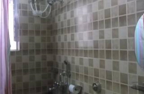 Arossim Apartment | 2 double bedroom apartment, Kitchen, Lounge, 2 balconies, Bathroom and En Suite