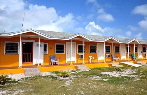Acklins Island House | 2 Double Bedroom, Chester's Highway Bonefish Lodge