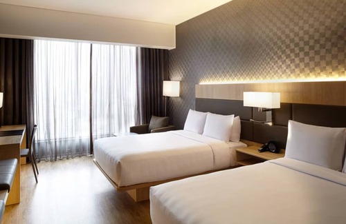 Armendariz Hotel | 2 Double Beds w/City View at AC Hotel Lima Miraflores—Minutes to Waikiki Beach