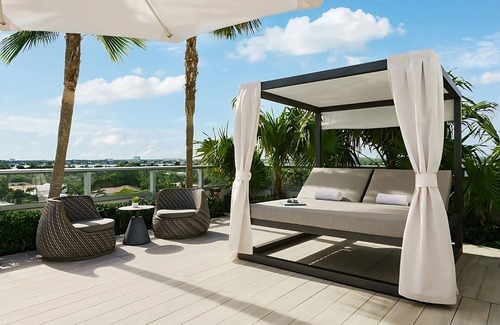 Bay Harbor Islands Apartment | 2 Double Queen Rooms At The Altair Hotel Bay Harbor Miami, Pool, Pets Allowed!