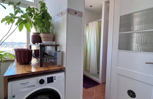 Lisbon Old Town Apartment | 2 floor Apartment in Lapa - Lisbon