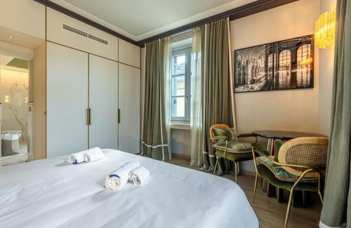 Carrobbio Apartment | 2 floor Suite near Duomo