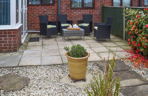 Walcott Cottage | 2 bedroom accommodation in Walcott-Happisburgh-Norfolk