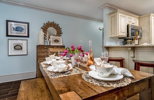 Sandestin House | 2 Golf Carts Included for Beach, Pet Friendly Charming San Destin Villa, Great 4 Entertaining, Pools