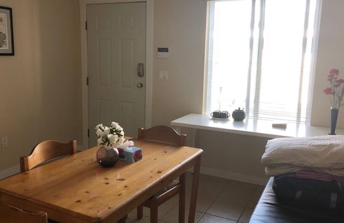 Riley Park Apartment | 2-Guest Unit Vancouver Convenient to Downtown