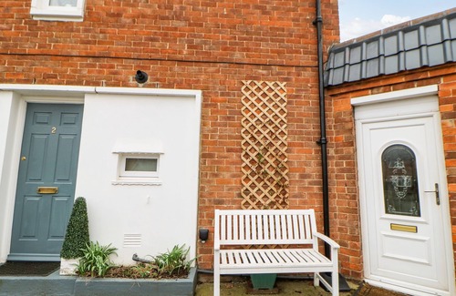 North Shields House | 2 HARTBURN ROAD, pet friendly, with a garden in Tynemouth