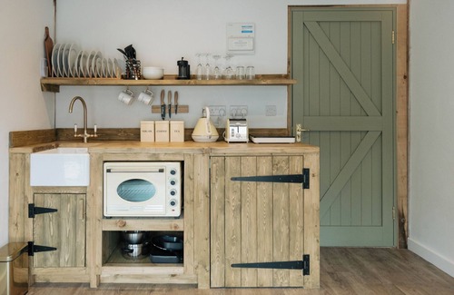 Beccles House | 2 Henham Barns, Henham Park nr Southwold, Suffolk, NR34 8AQ, Perfectly formed getaway in the Suffolk