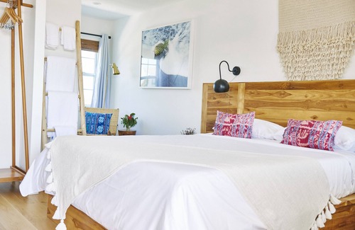 Montauk Hotel | 2 Hero Double, Hero Beach Club, Family Friendly, Steps from Fort Pond