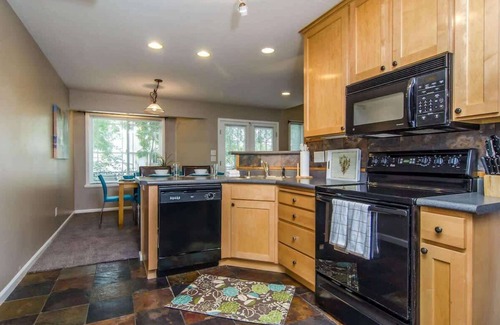 Midvale House | 2 Homes * 2 Hot Tubs *Near Skiing *XBox * Foosball