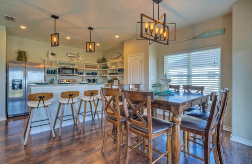 Port Aransas House | 2 Homes, Sleeps 22 | Steps to the Beach, Private Pool, Fire Pit, Balcony Views