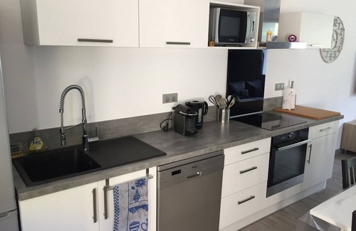 Esquieze-Sere House | 2* house with terrace and panoramic view of the LUZ SAINT SAUVEUR valley