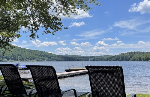 Hillsboro Cottage | 2 lakefront cottages on Franklin Pierce Lake