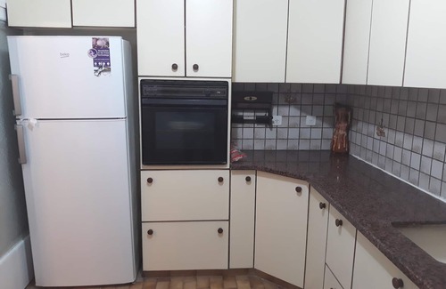 Netanya Apartment | 2 LARGE BEDROOMS ,5 MIN WALK FROM BEACH, PROMENADE . ACCOMMODATES UP TO 8 PEOP