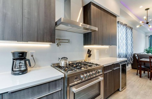 Mid City Villa | 2 Luxury Modern 8 Bedroom Home with Rooftop Decks