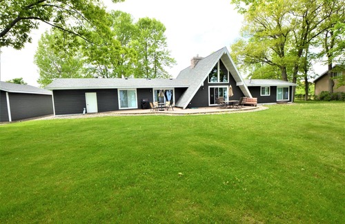 Garrison House | 2 Master Suites, 2 Docks, Amazing Layout, Game Room, Incredible Yard