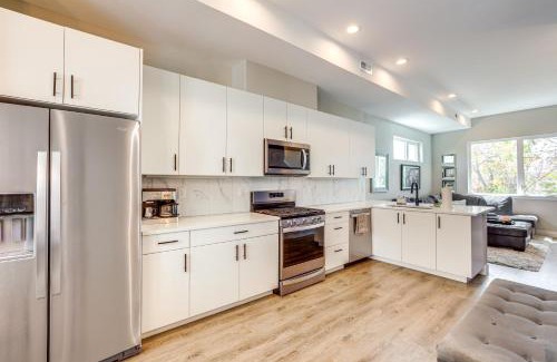 Sunnyside House | 2 Mi to Ball Arena Townhome with Rooftop Patio