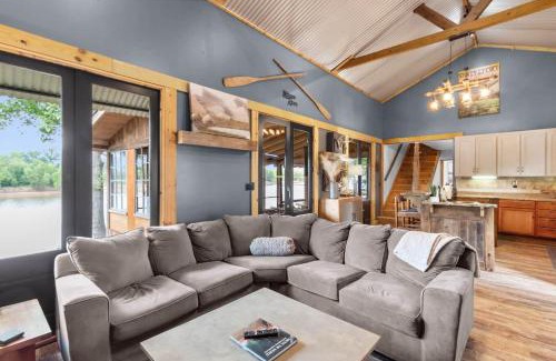 Shreveport House | 2 Mi To Casinos, Red River Lodge, River Views