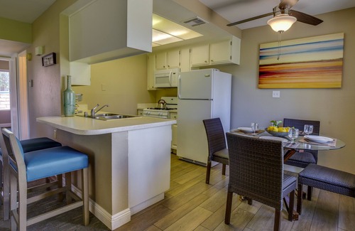Indio Condo | 2 Mi to Coachella & Stagecoach: Condo w/Pool