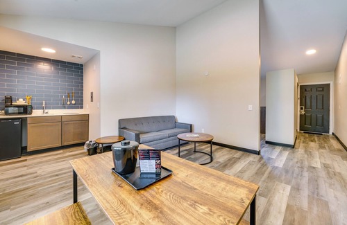 Port Huron Apartment | 2 Mi to Downtown Port Huron: Sleek Studio Apt