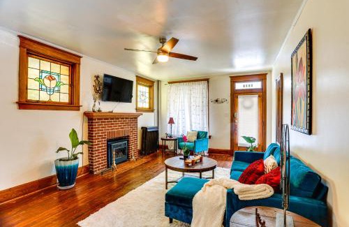 Harrisburg - Hershey House | 2 Mi to Dtwn Harrisburg Escape with Furnished Deck!
