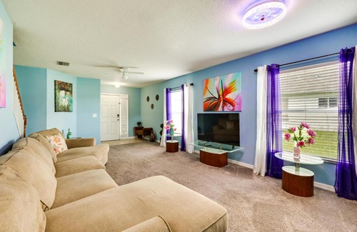 Wesley Chapel South House | 2 Mi to Epperson Lagoon Home with Private Yard