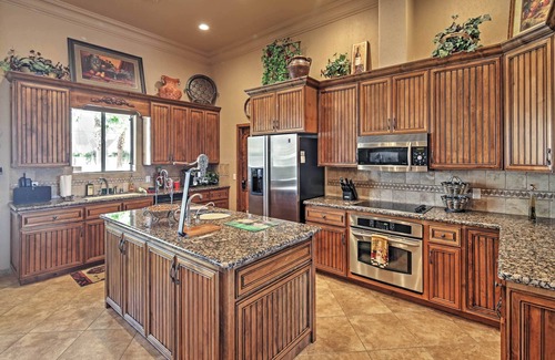 Lake Havasu City House | < 2 Mi to Lake Havasu: Spacious Home w/Patio!