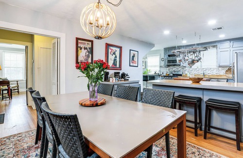 Mid City South House | 2 Mi to LSU: Mid City Home w/Yard & Patio!