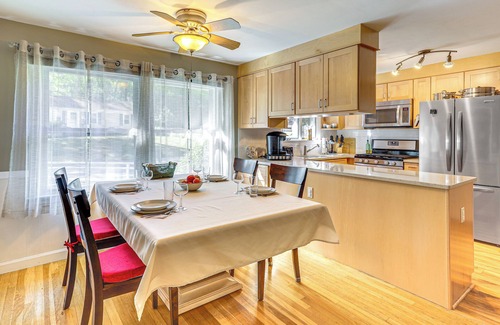 Attleboro House | 2 Mi to New England Sports Village - Quiet Home